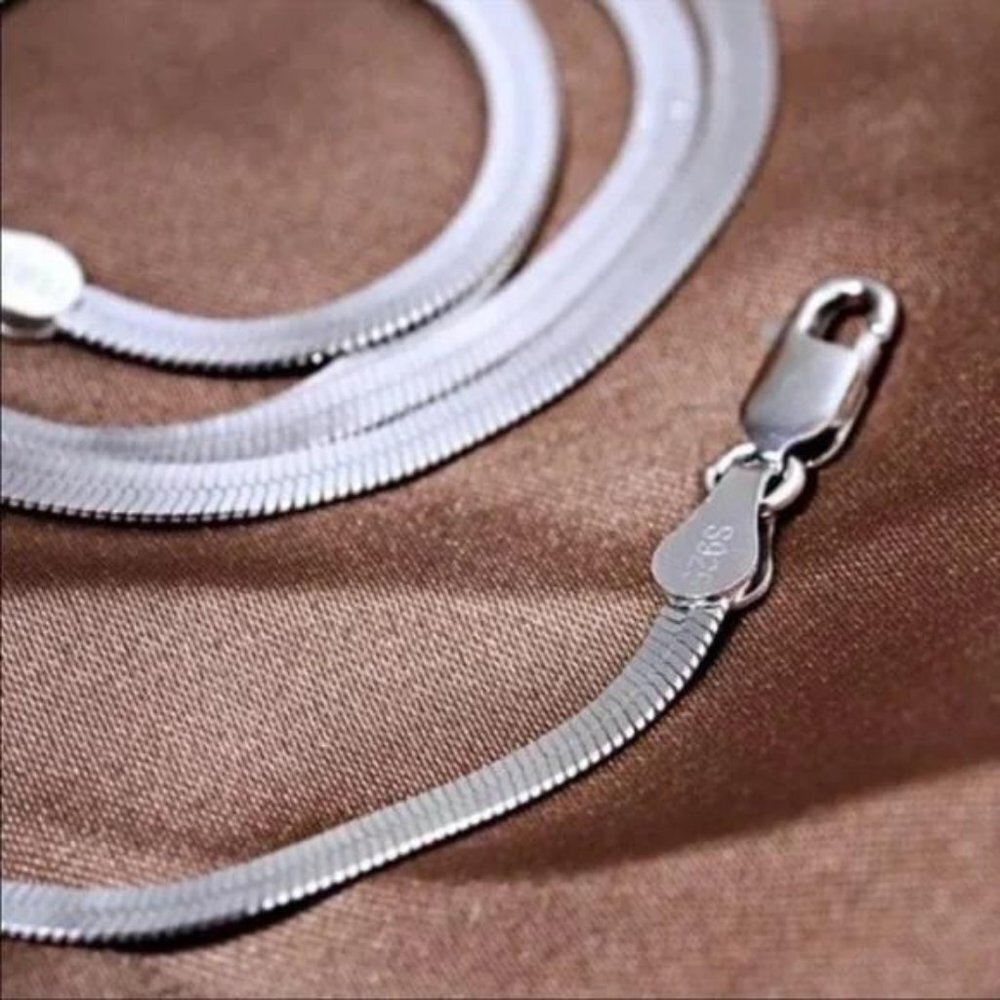 NEW 925 STERLING SILVER SNAKE FLATE NECKLACE - Picture 7 of 7